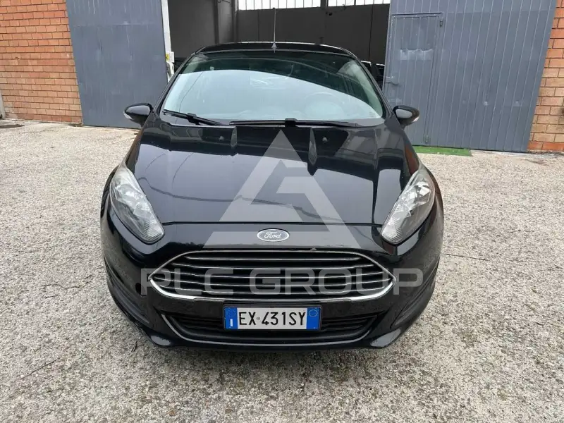 2014 Ford FIESTA
