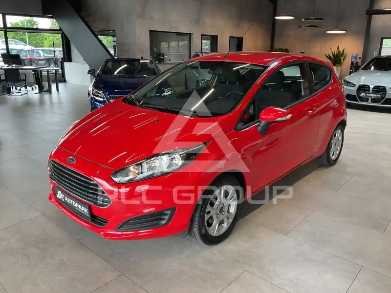 2014 Ford FIESTA