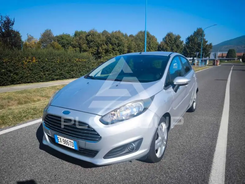 2014 Ford FIESTA