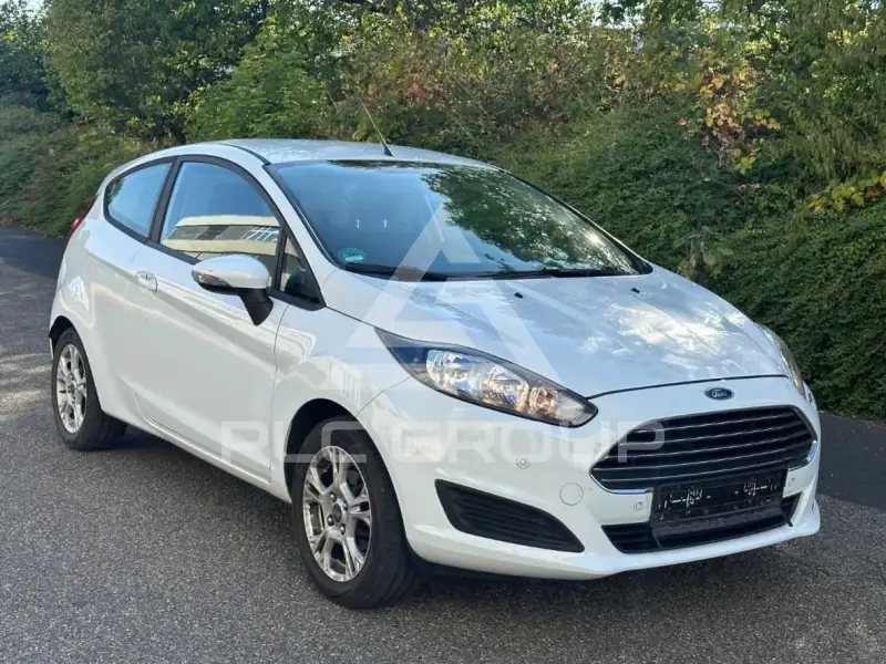 2014 Ford FIESTA