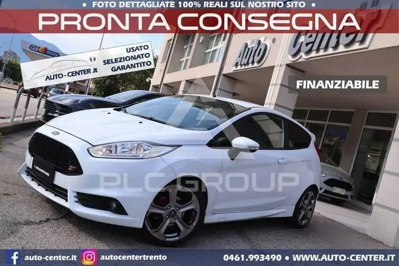 2014 Ford FIESTA