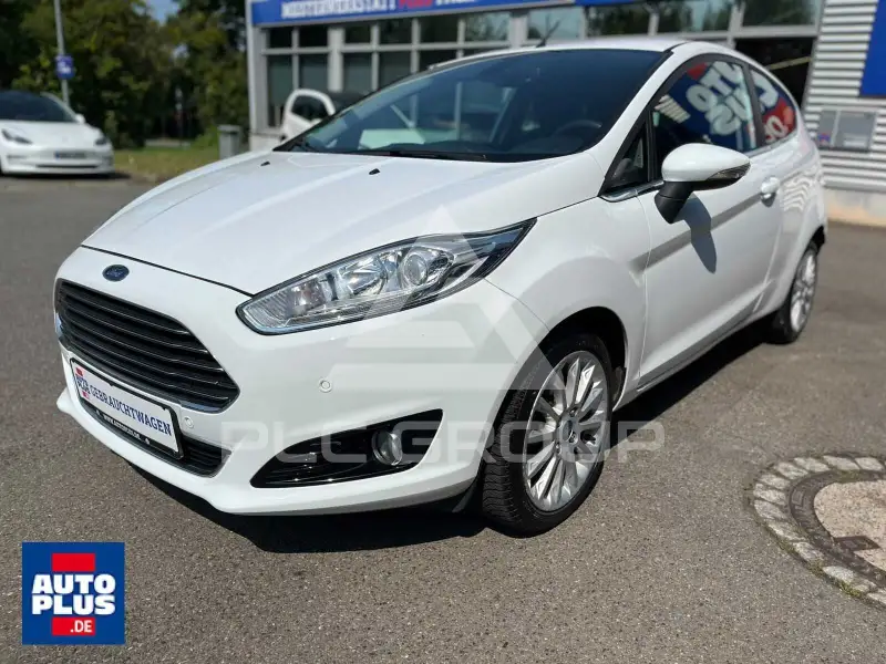 2014 Ford FIESTA