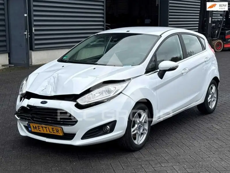 2014 Ford FIESTA