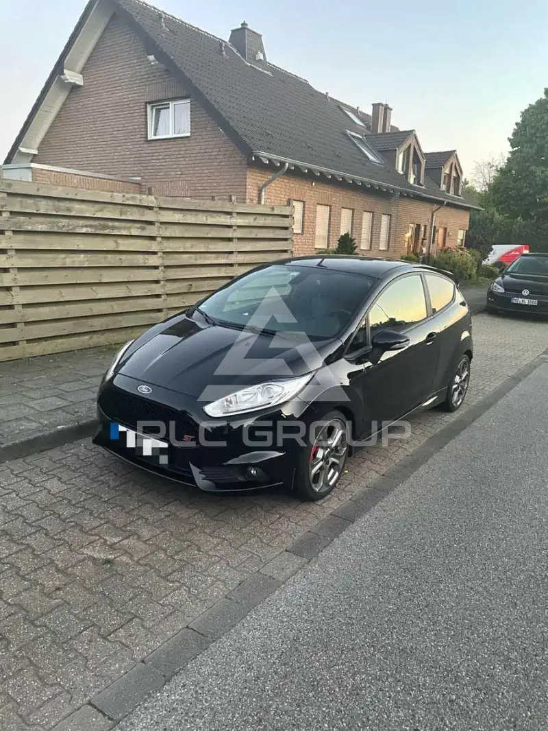 2014 Ford FIESTA