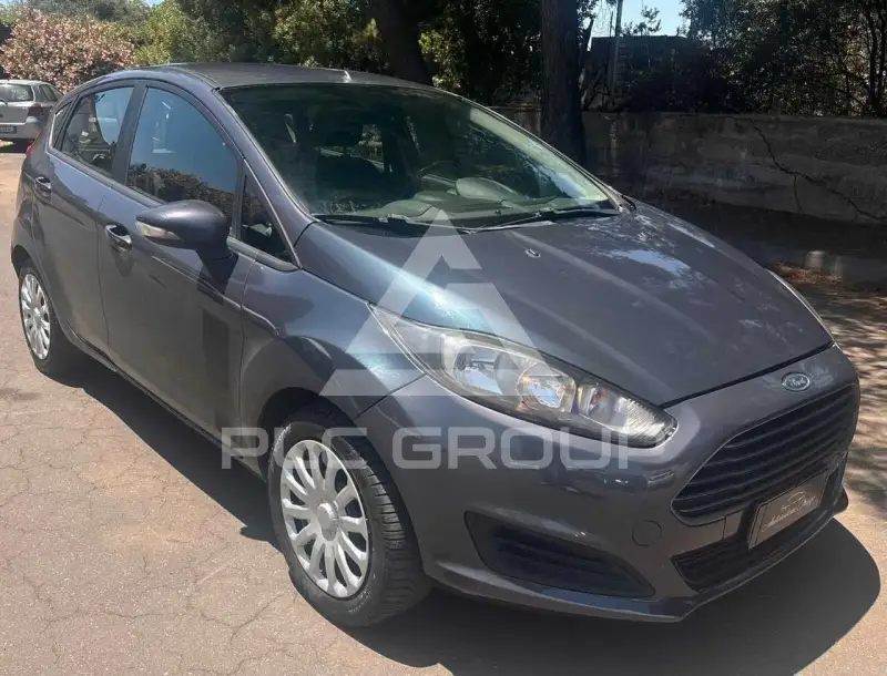 2014 Ford FIESTA