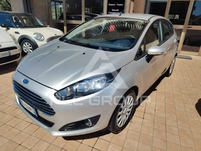 2014 Ford FIESTA