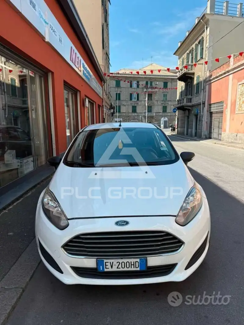 2014 Ford FIESTA