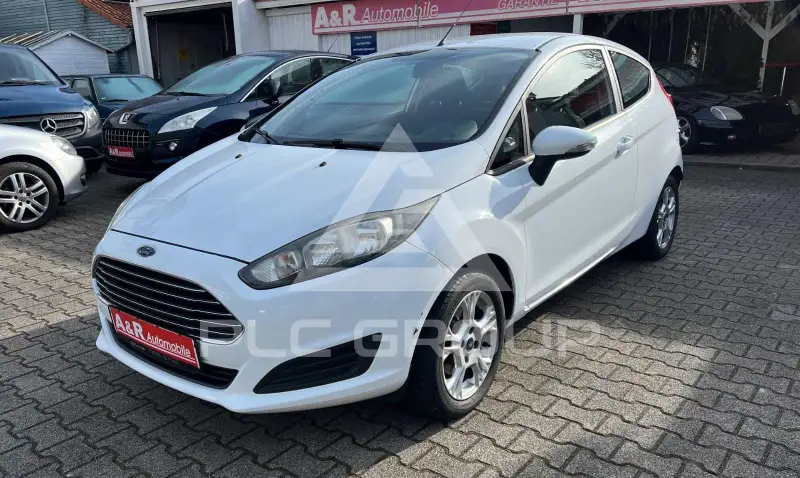 2014 Ford FIESTA