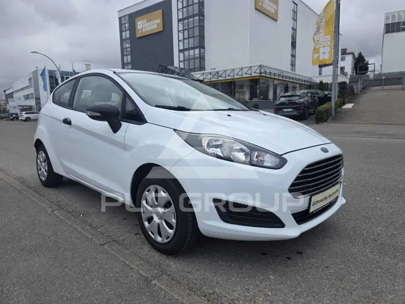 2014 Ford FIESTA
