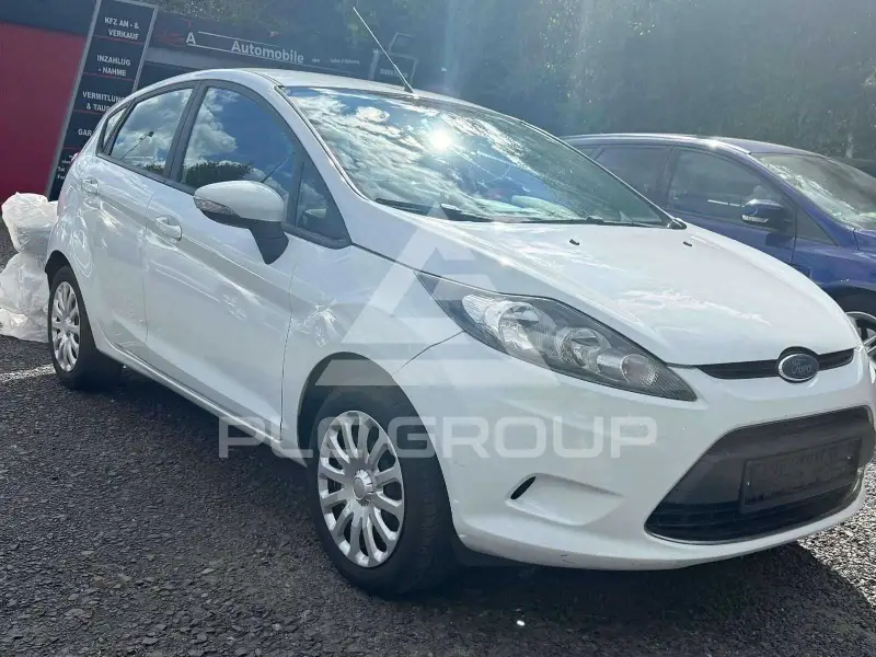 2014 Ford FIESTA
