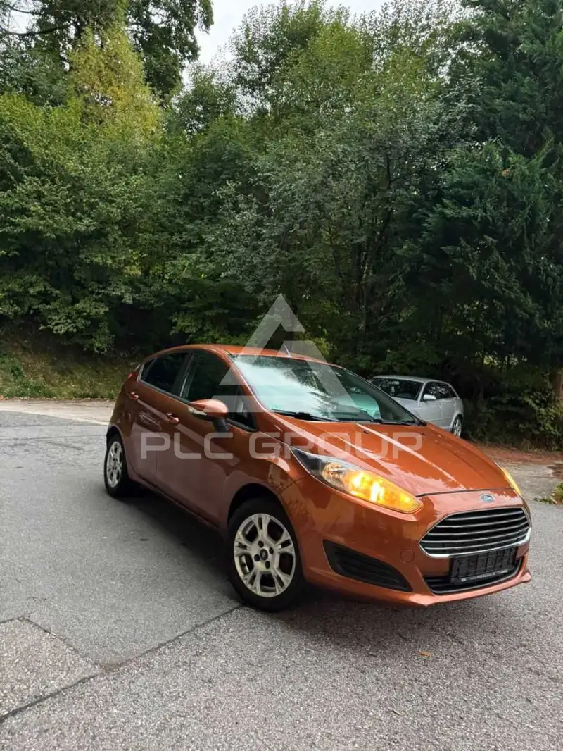 2014 Ford FIESTA