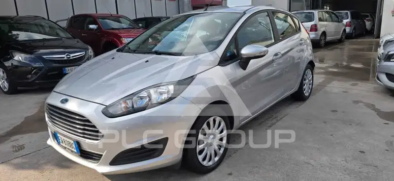2014 Ford FIESTA