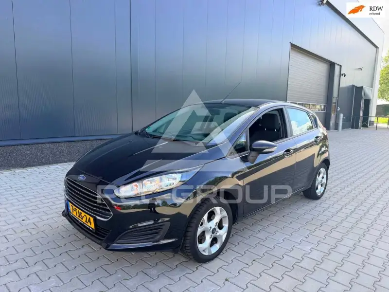 2014 Ford FIESTA