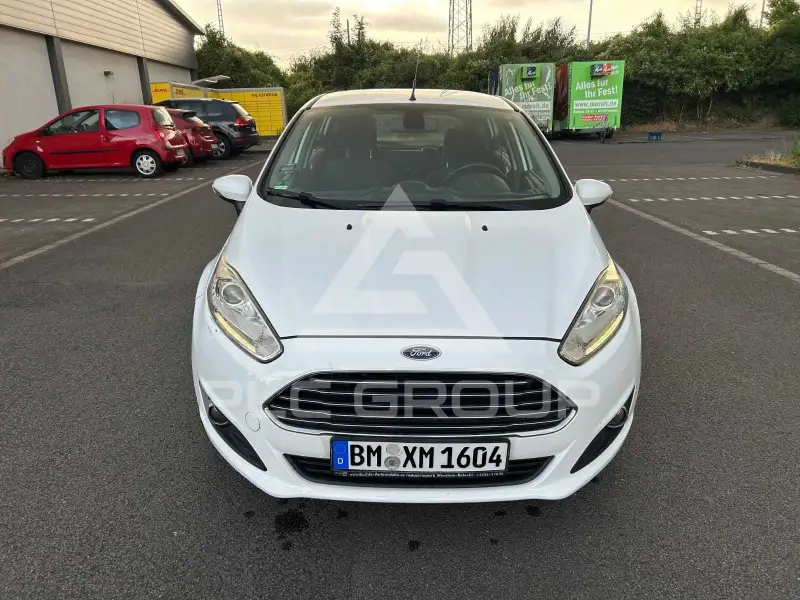 2014 Ford FIESTA