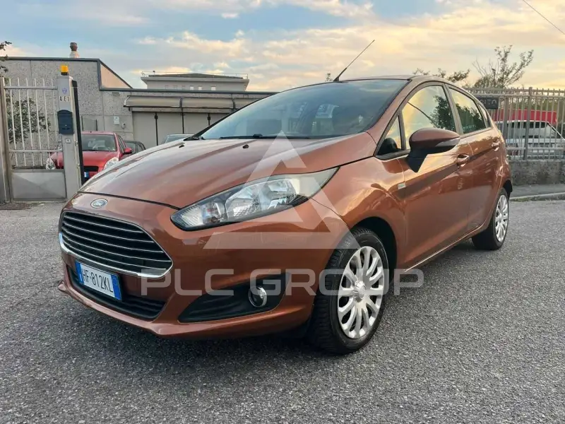 2014 Ford FIESTA