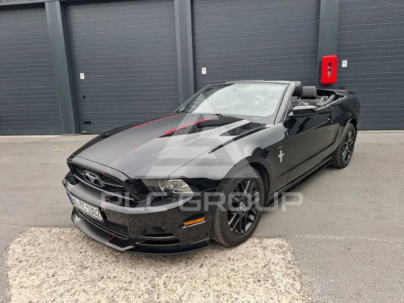 2014 Ford MUSTANG