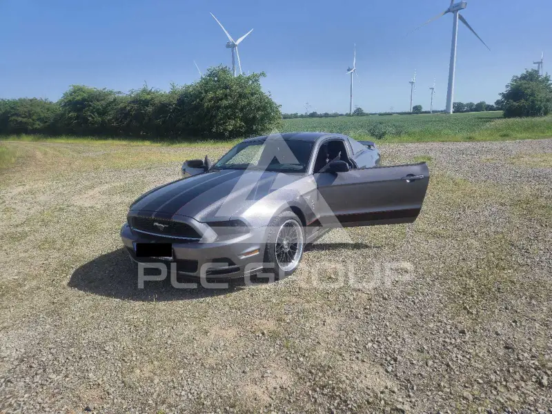 2014 Ford MUSTANG