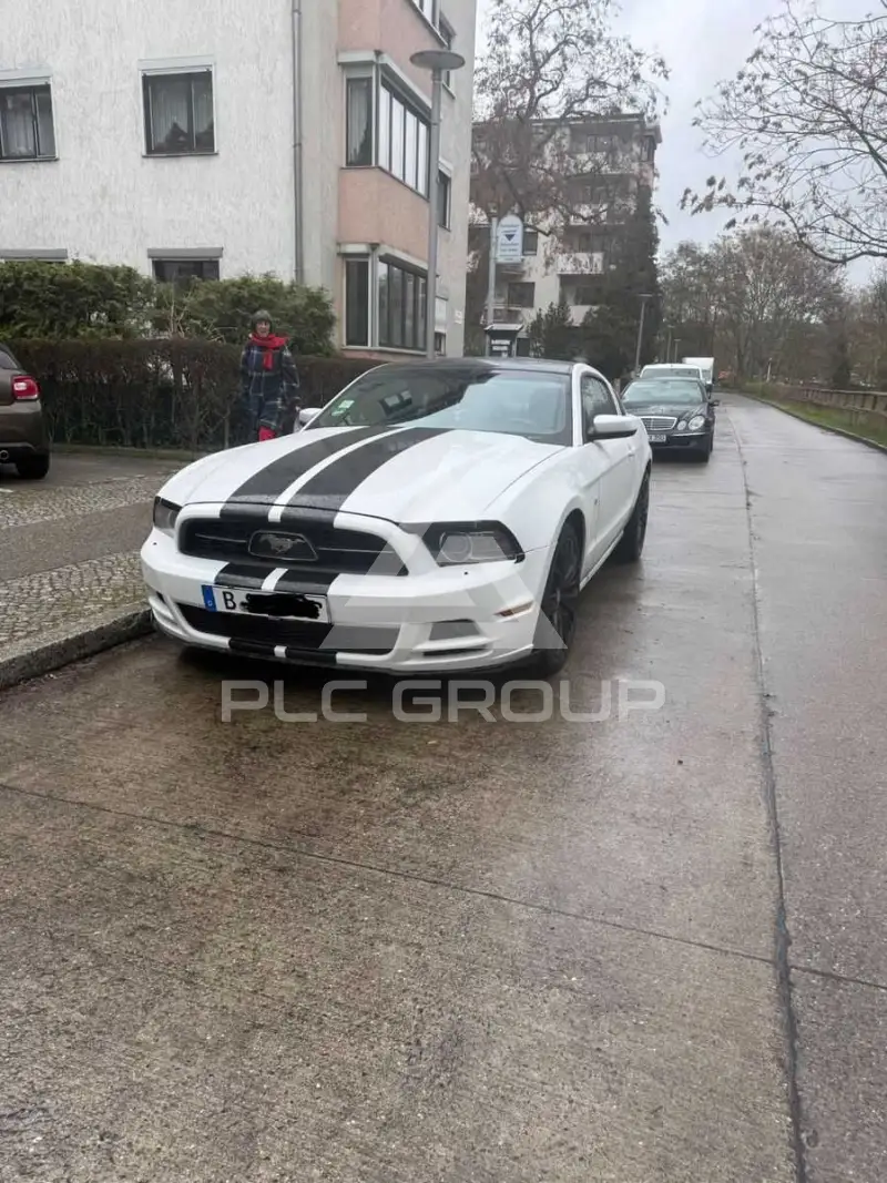 2014 Ford MUSTANG