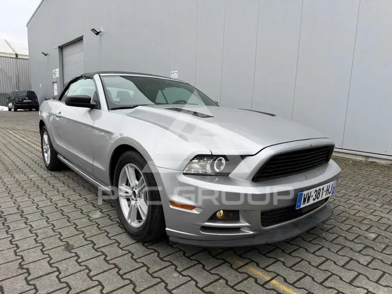 2014 Ford MUSTANG