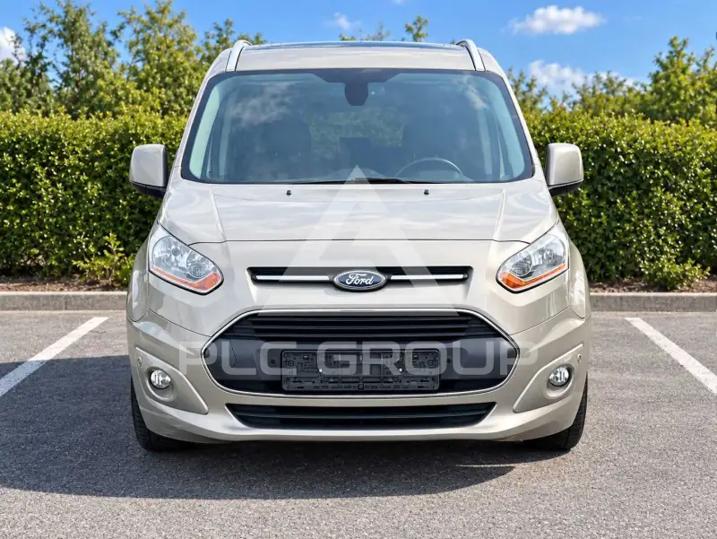2014 Ford Tourneo