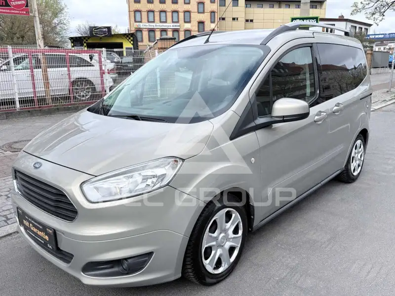 2014 Ford Tourneo