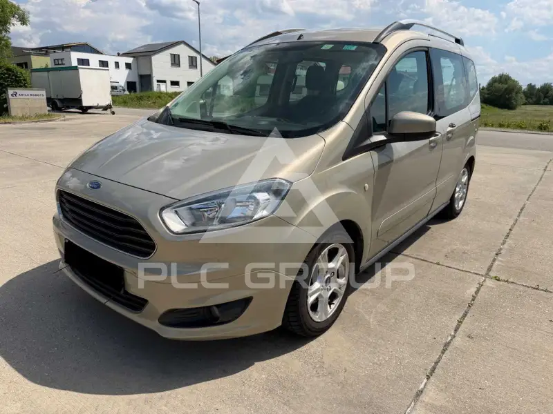 2014 Ford Tourneo