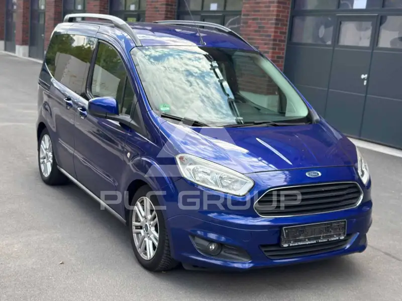 2014 Ford Tourneo