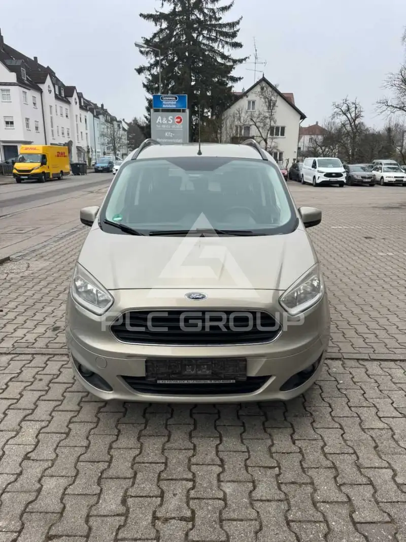 2014 Ford Tourneo