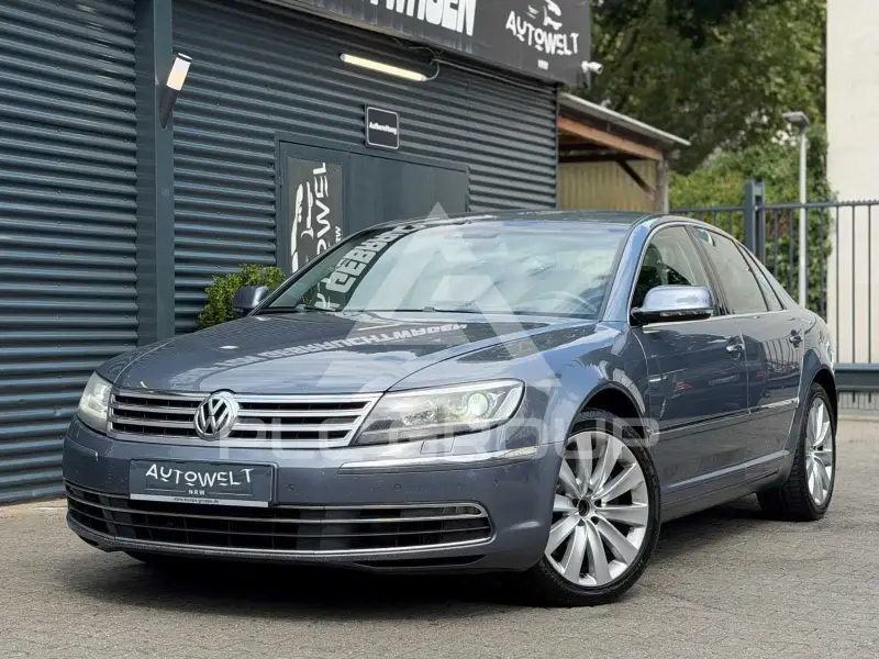 2014 Volkswagen PHAETON