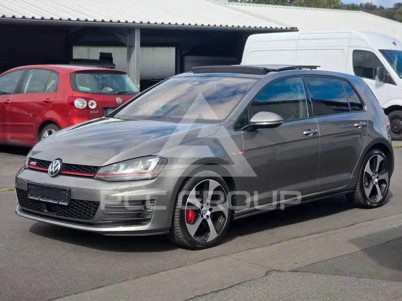 2014 Volkswagen GOLF