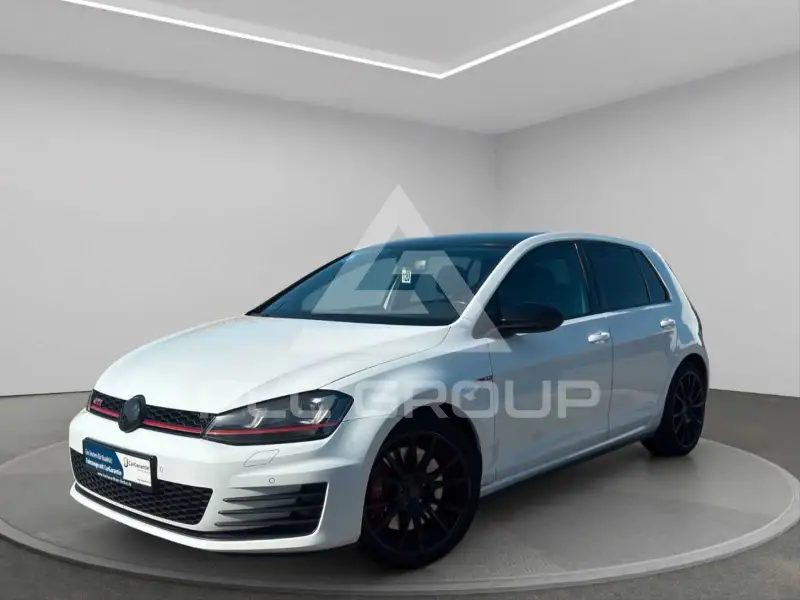 2014 Volkswagen GOLF