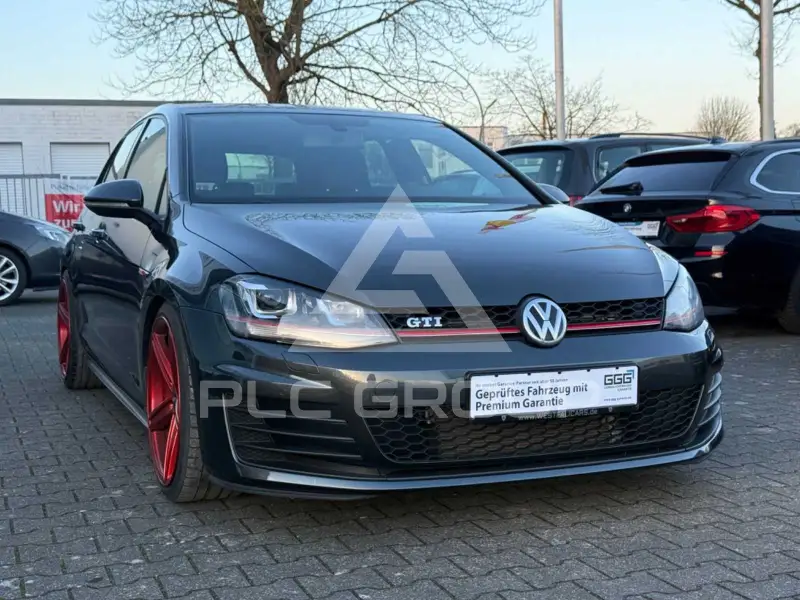 2014 Volkswagen GOLF