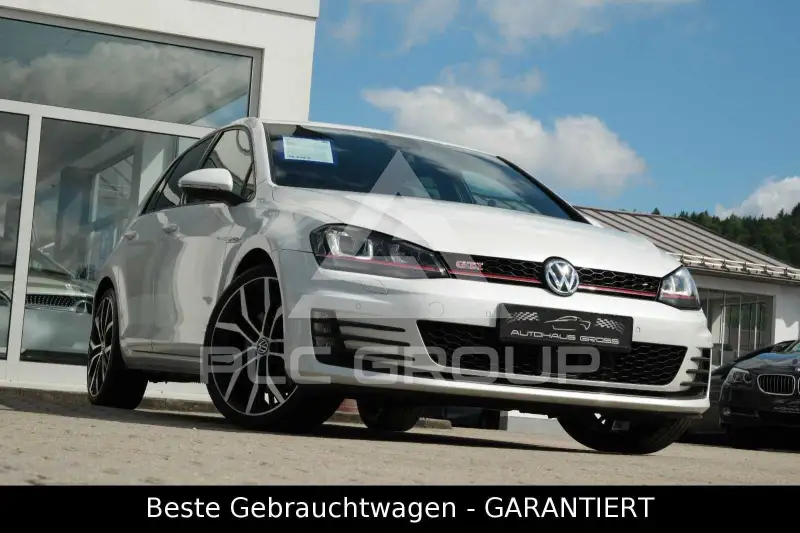 2014 Volkswagen GOLF