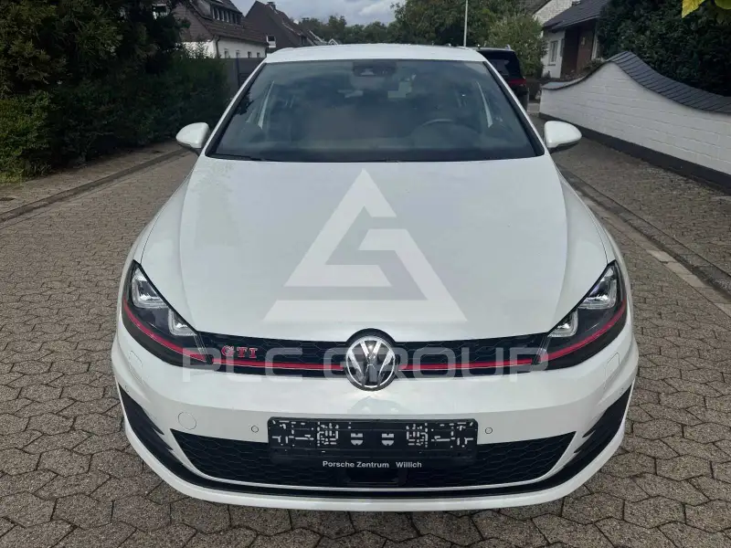 2014 Volkswagen GOLF