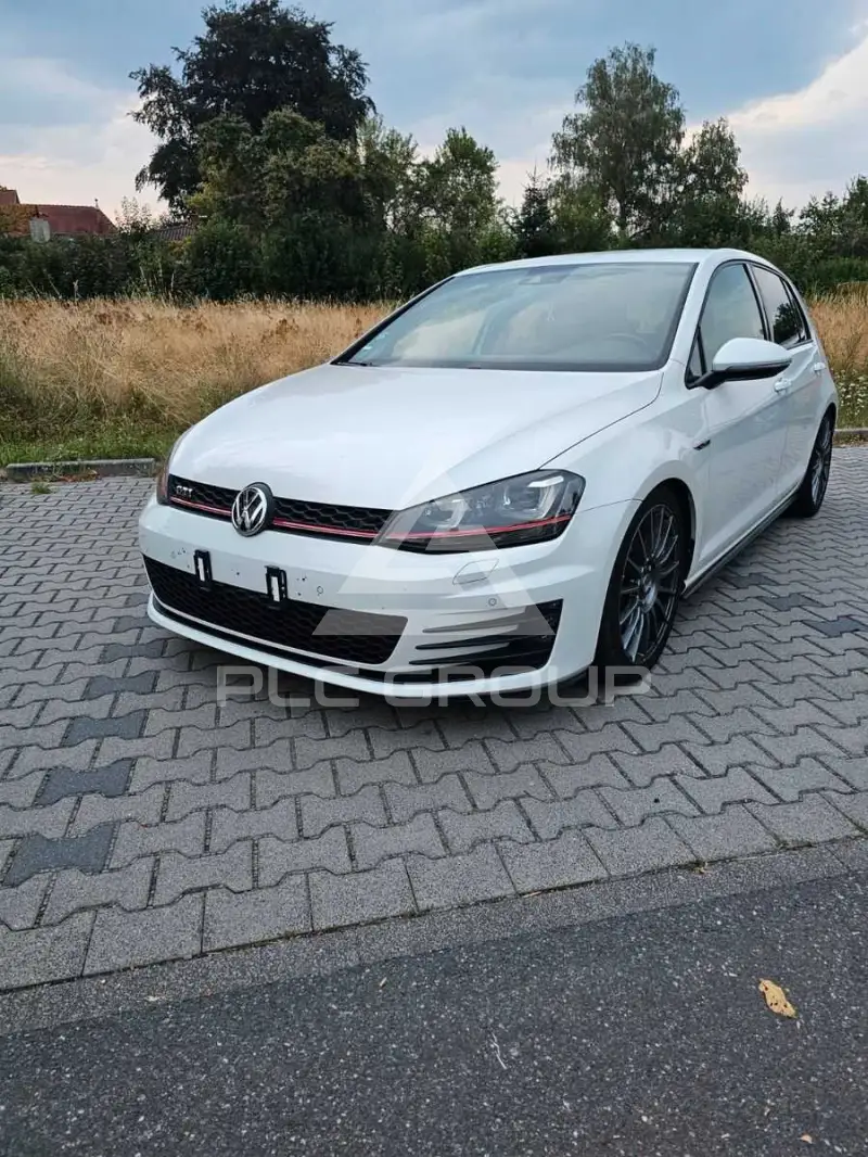 2014 Volkswagen GOLF