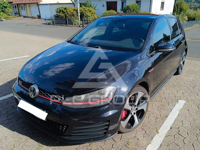 2014 Volkswagen GOLF