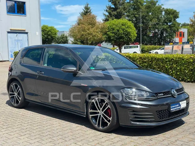 2014 Volkswagen GOLF