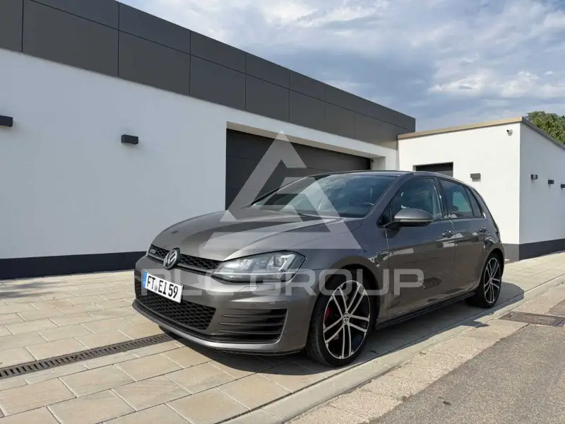 2014 Volkswagen GOLF