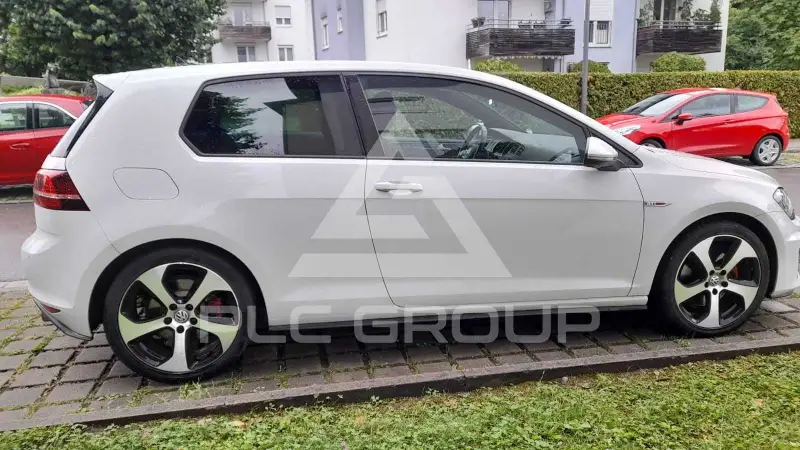 2014 Volkswagen GOLF