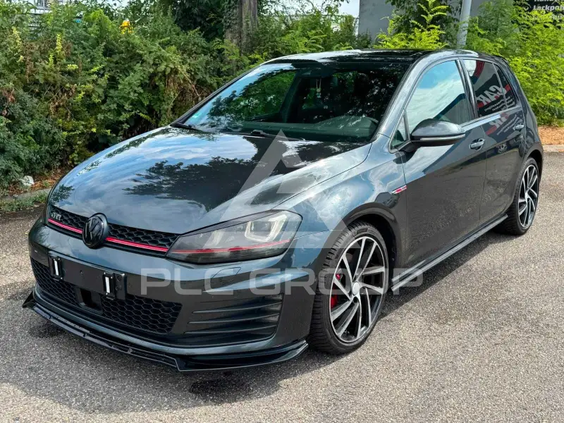 2014 Volkswagen GOLF