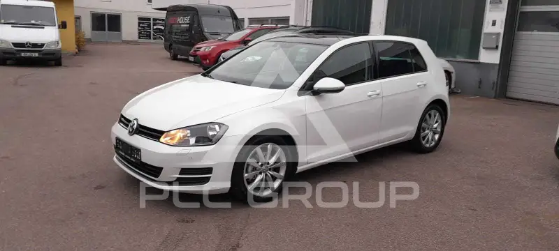 2014 Volkswagen GOLF