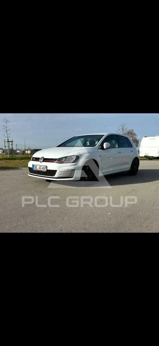 2014 Volkswagen GOLF