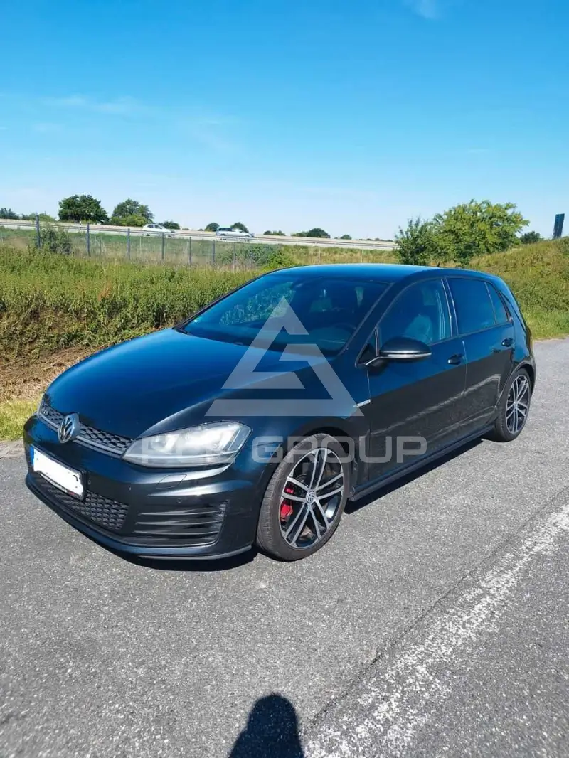 2014 Volkswagen GOLF