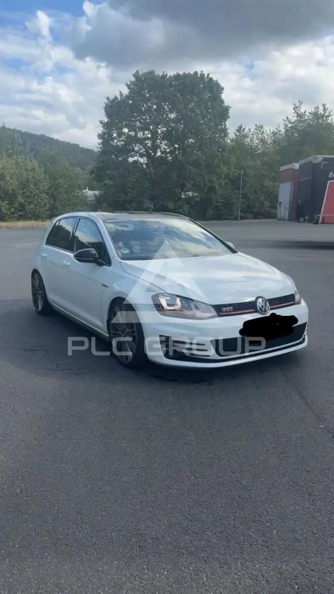 2014 Volkswagen GOLF