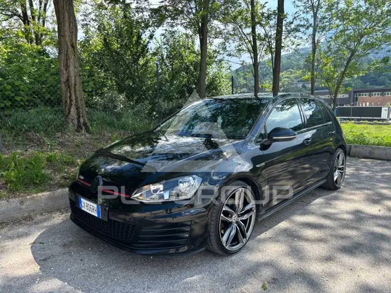 2014 Volkswagen GOLF