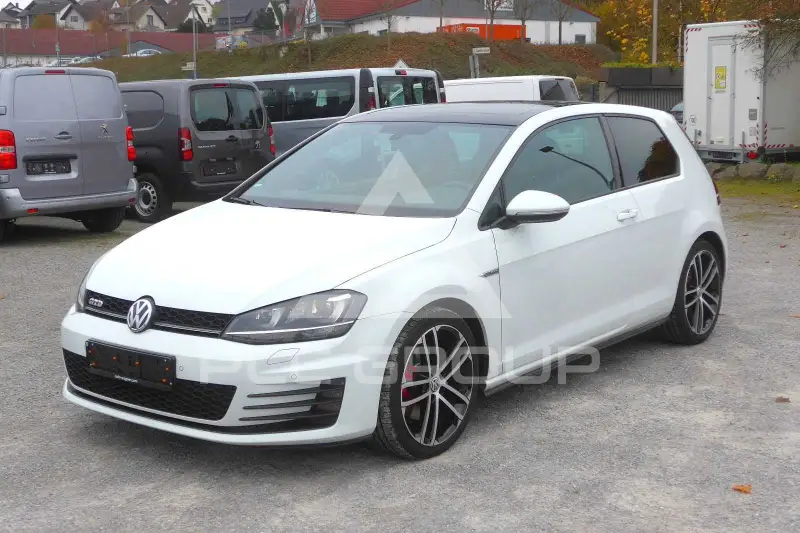 2014 Volkswagen GOLF