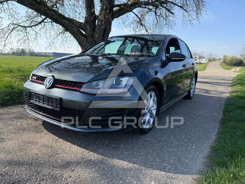 2014 Volkswagen GOLF