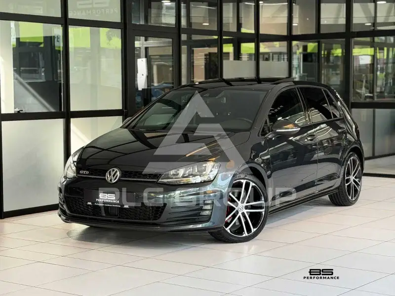 2014 Volkswagen GOLF
