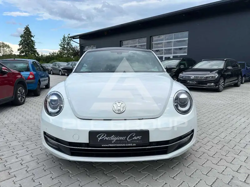 2014 Volkswagen BEETLE