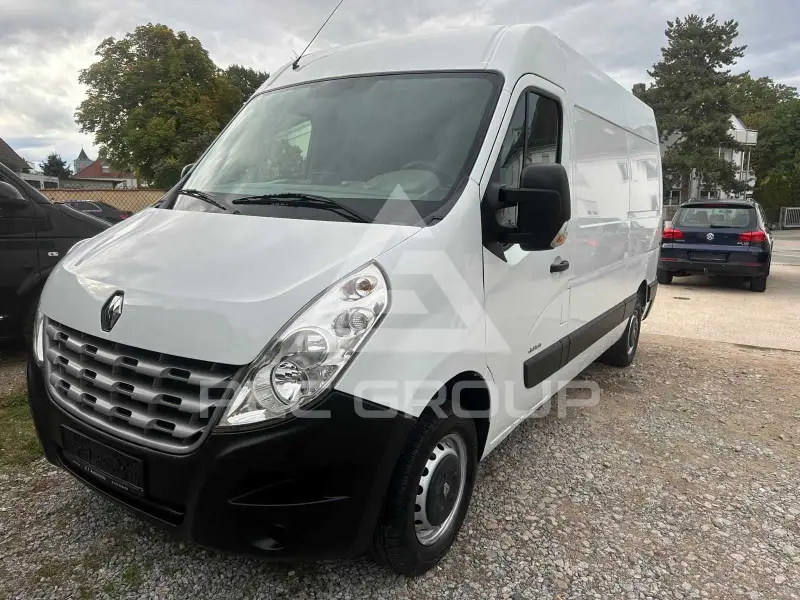 2014 Renault Master
